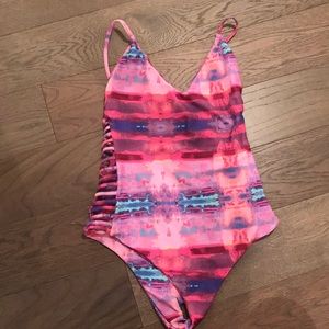 Bathing suit one piece